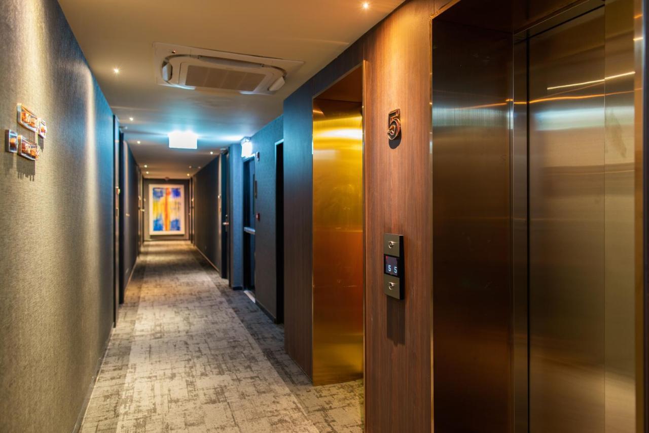 The Gravitique Hotel Khaosan 曼谷 外观 照片